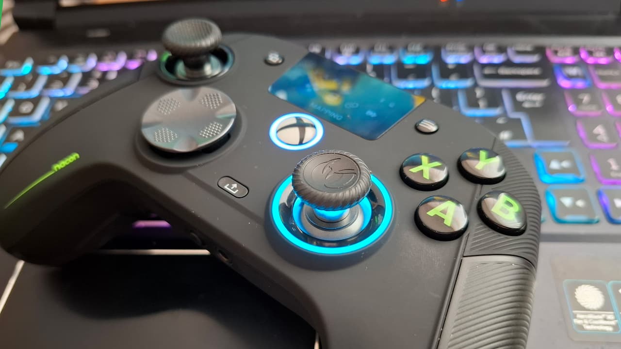 Nacon Revolution X Unlimited controller
